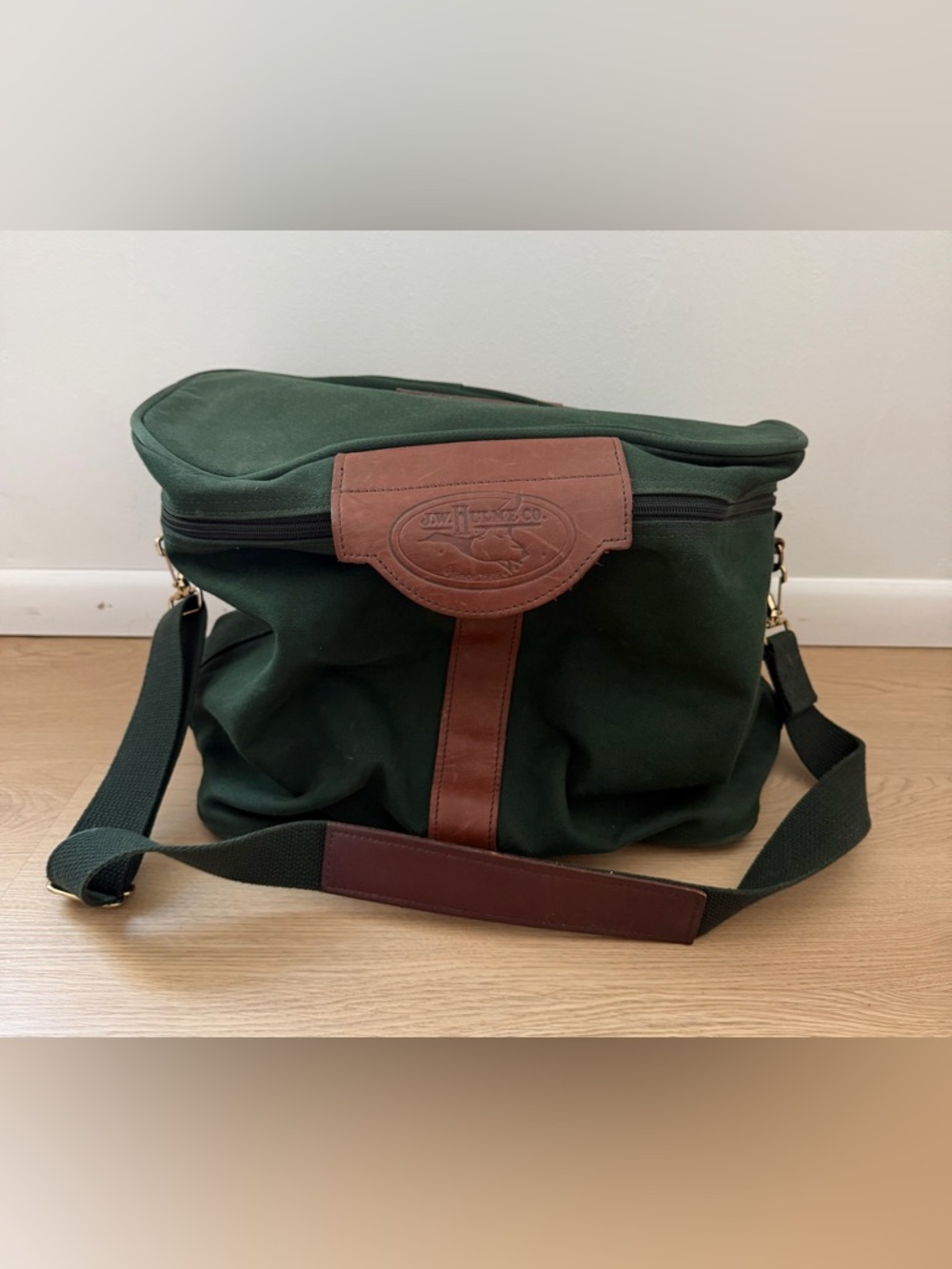 J.W. Hulme Co. Olympic Wall Systems Green Canvas Leather Shoulder Bag USA